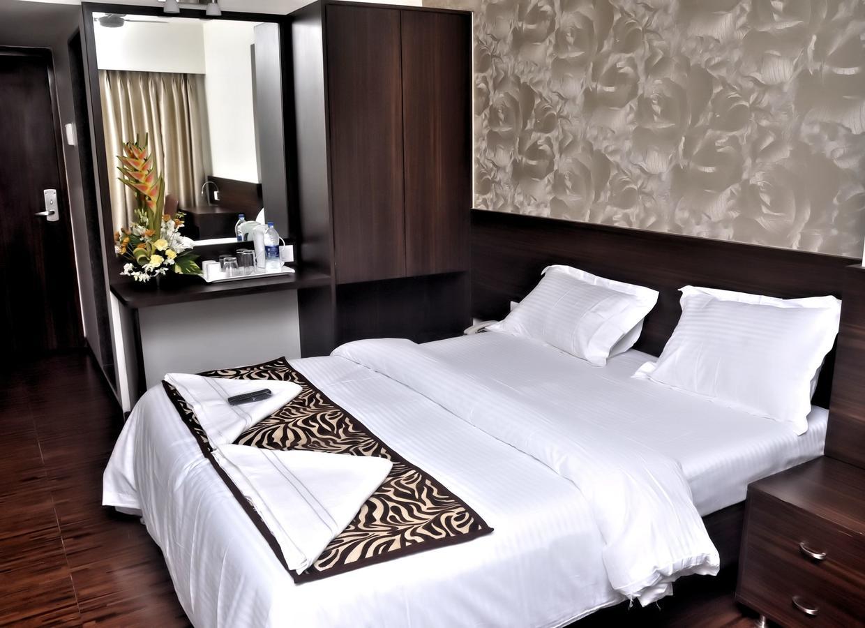 Hostel Mumbai By Maharana Inn Exterior photo