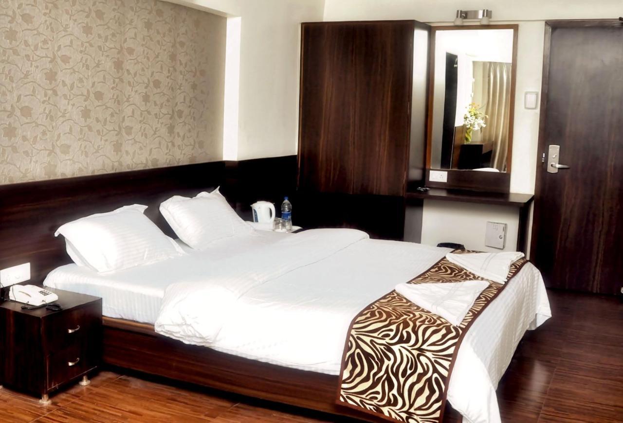 Hostel Mumbai By Maharana Inn Exterior photo
